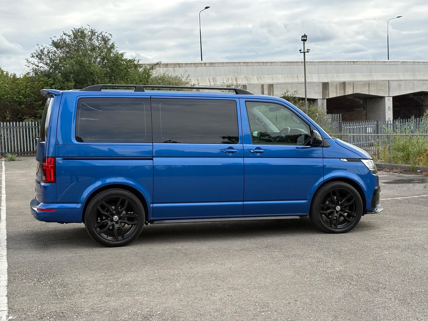 Used Volkswagen Transporter Shuttle 2020 for sale - 76988392: Photo 9