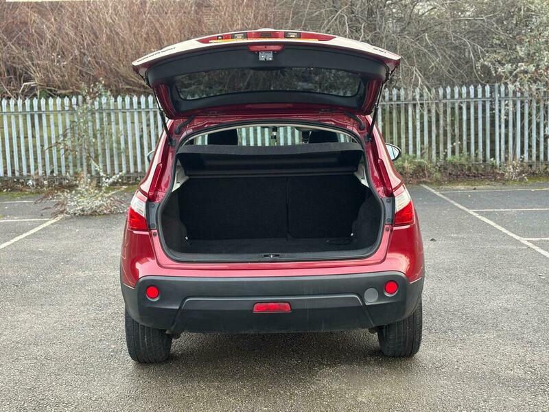 Used Nissan Qashqai 2013 for sale - 77738112: Photo 14