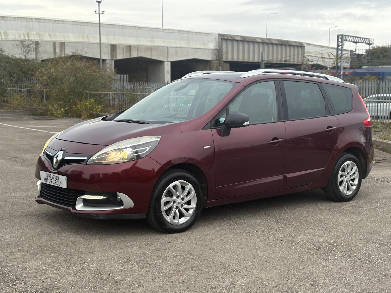 Used Renault Grand Scenic 2016 for sale - 76423087: Photo 12