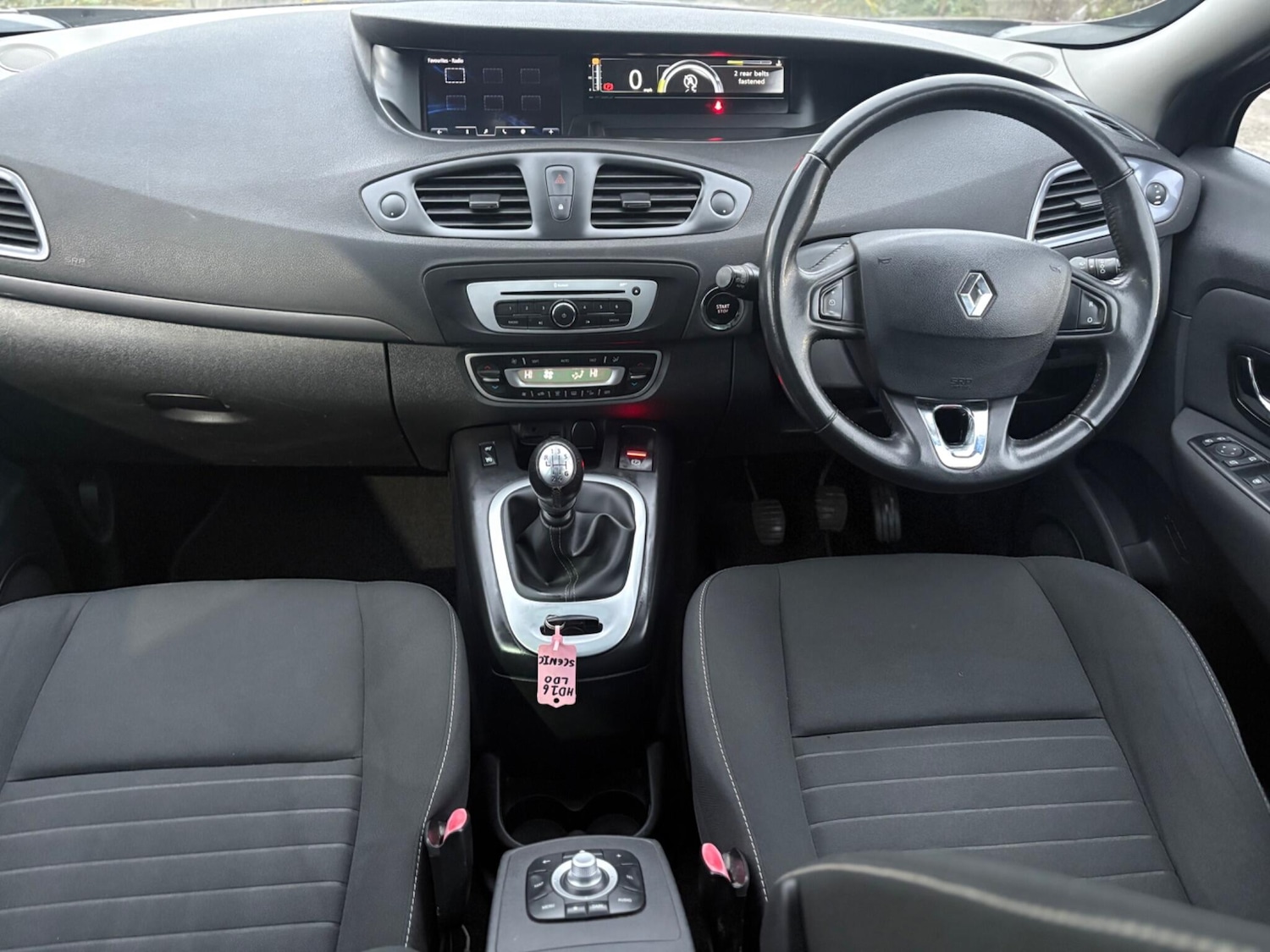 Used Renault Grand Scenic 2016 for sale - 76423087: Photo 20