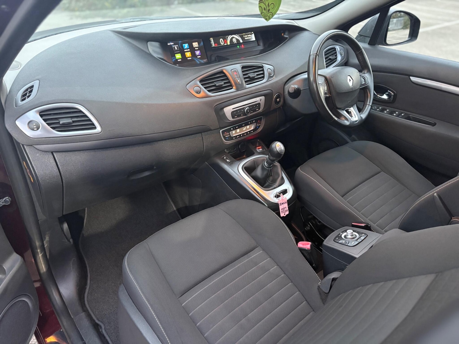 Used Renault Grand Scenic 2016 for sale - 76423087: Photo 3