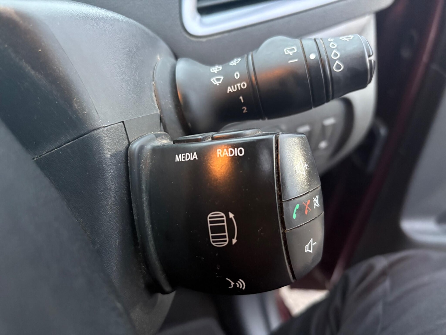 Used Renault Grand Scenic 2016 for sale - 76423087: Photo 30