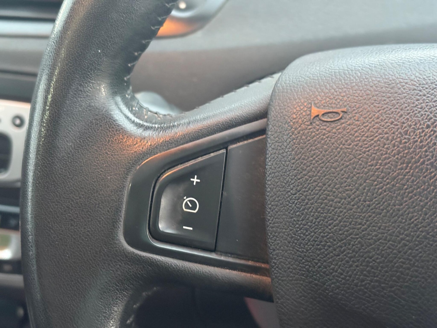 Used Renault Grand Scenic 2016 for sale - 76423087: Photo 33