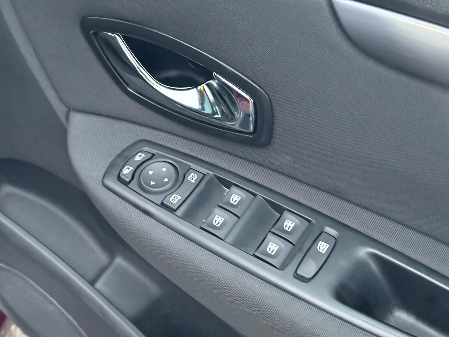 Used Renault Grand Scenic 2016 for sale - 76423087: Photo 36