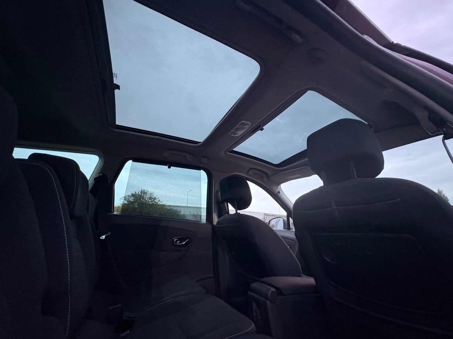 Used Renault Grand Scenic 2016 for sale - 76423087: Photo 44