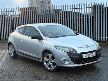 Used Renault Megane 2010 for sale - 77314829: Photo