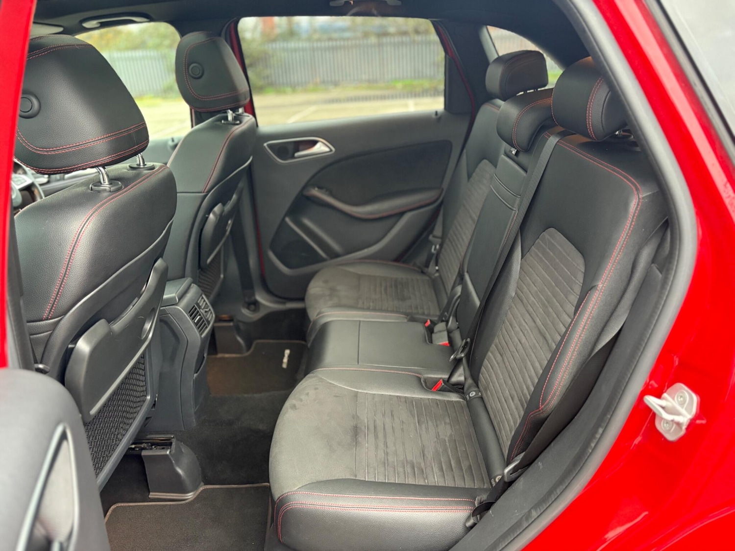 Used Mercedes-Benz B Class 2016 for sale - 76607812: Photo 29