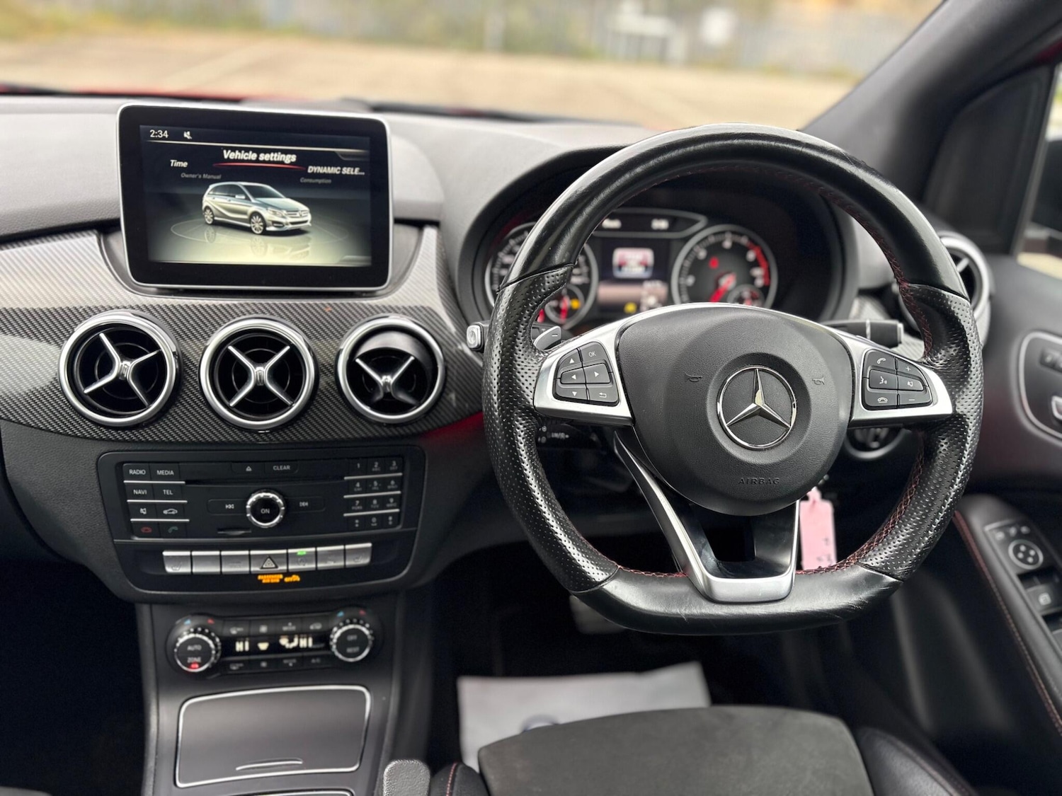 Used Mercedes-Benz B Class 2016 for sale - 76607812: Photo 4