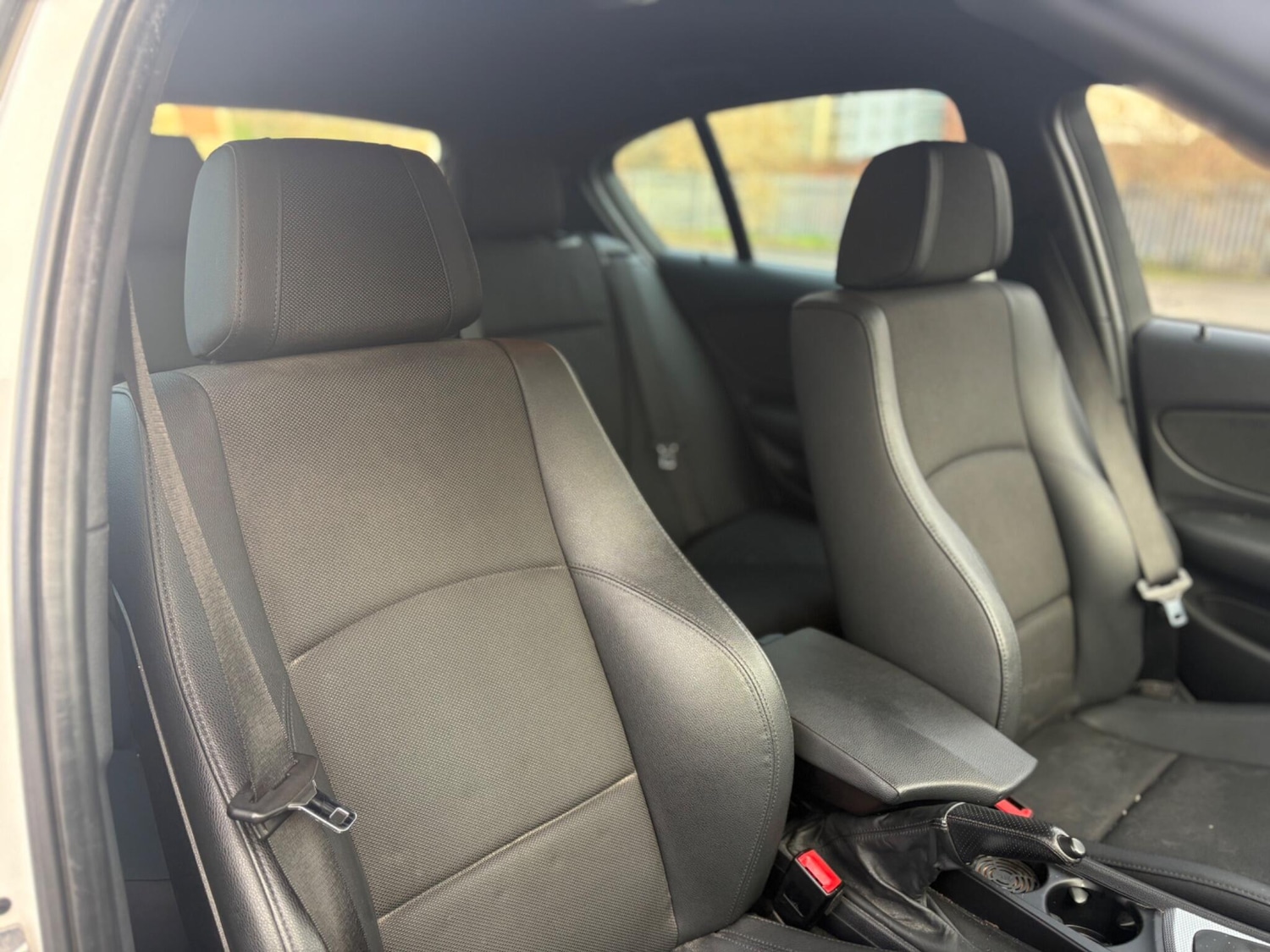 Used BMW 1 Series 2010 for sale - 77202800: Photo 10