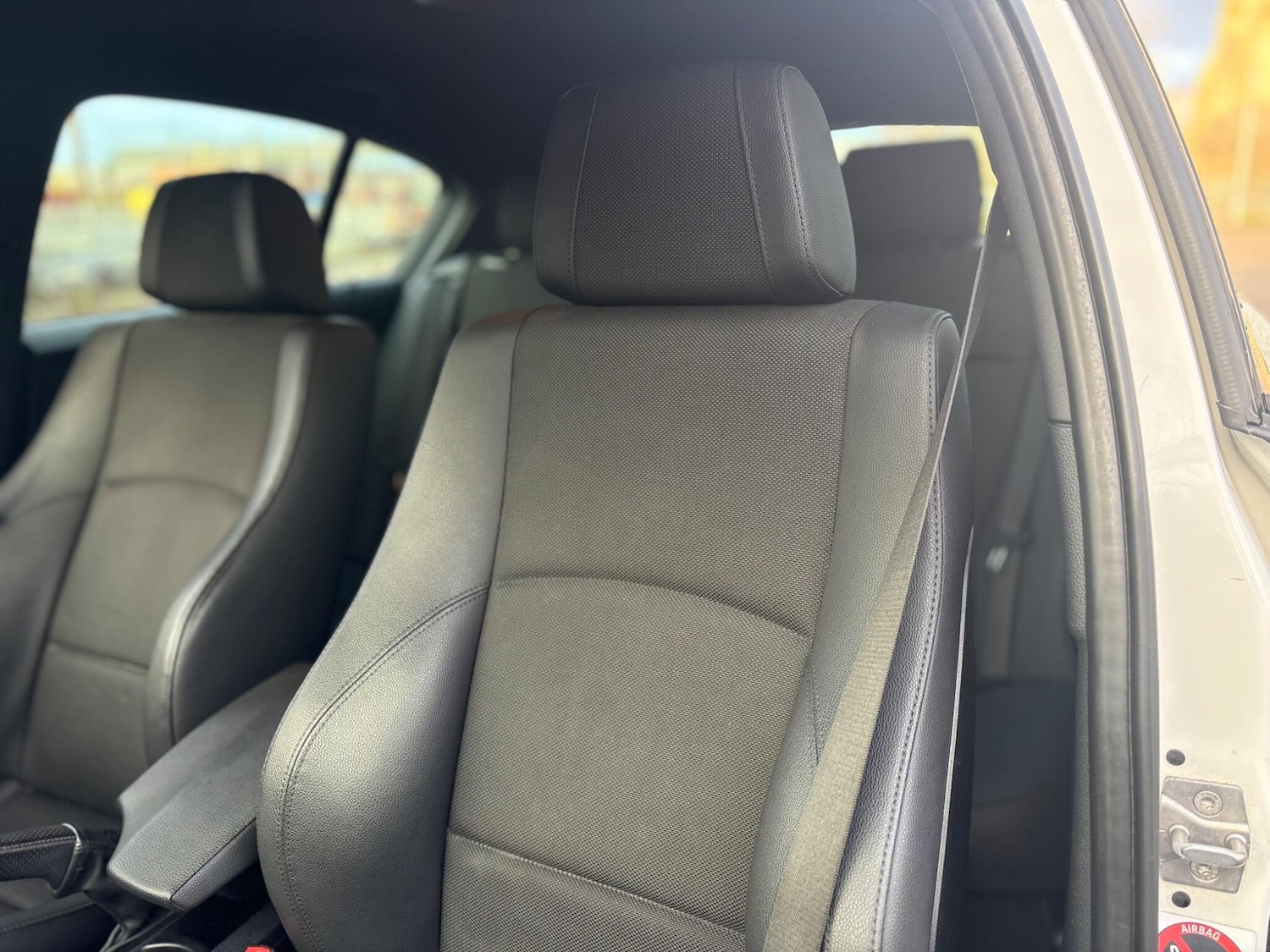 Used BMW 1 Series 2010 for sale - 77202800: Photo 15