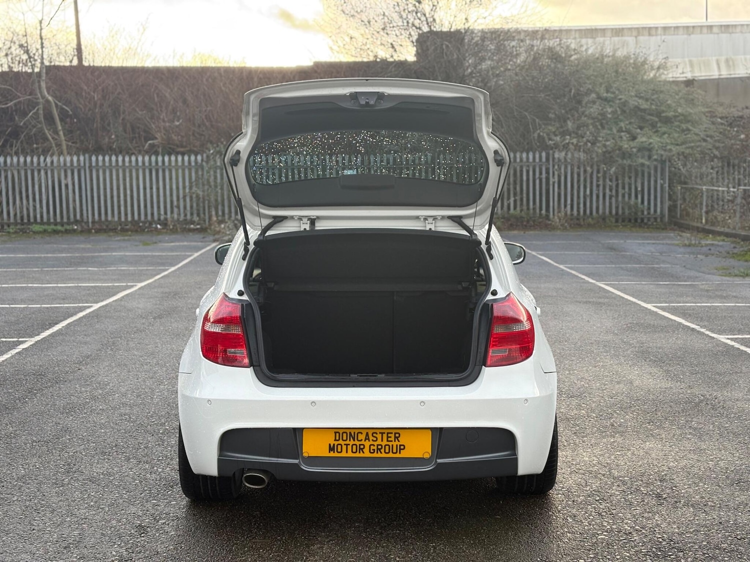 Used BMW 1 Series 2010 for sale - 77202800: Photo 4