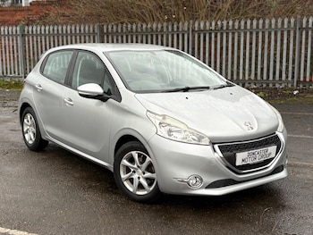 Used Peugeot 208 2013 for sale - 78447284: Photo