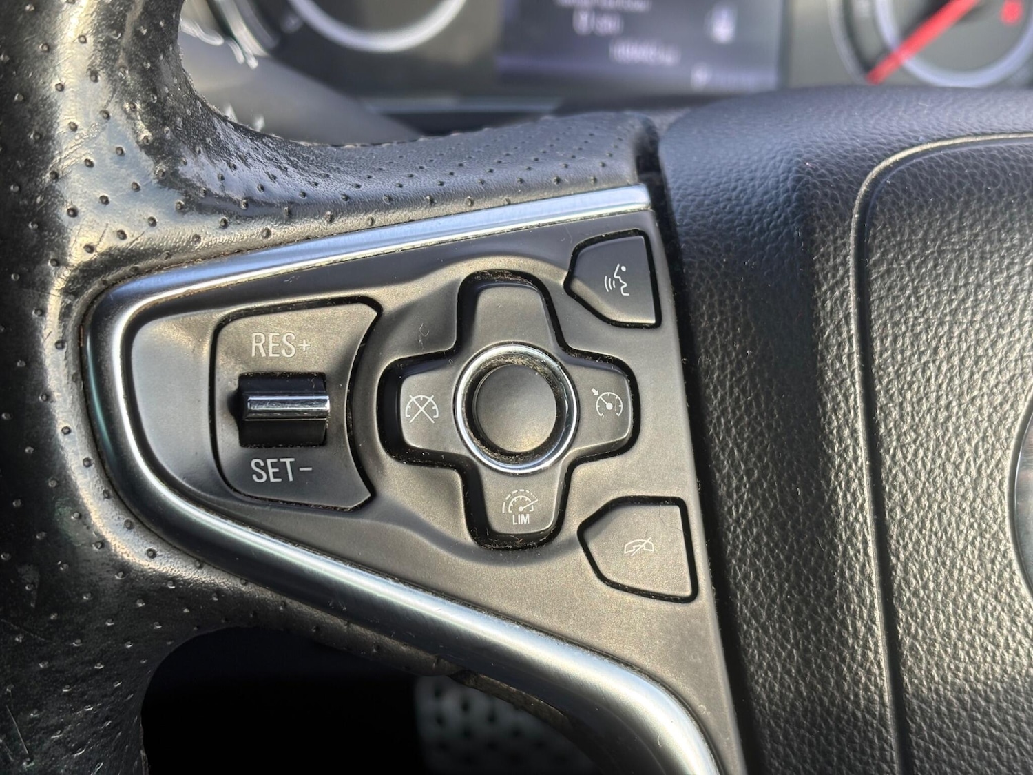 Used Vauxhall Insignia 2015 for sale - 76953046: Photo 19