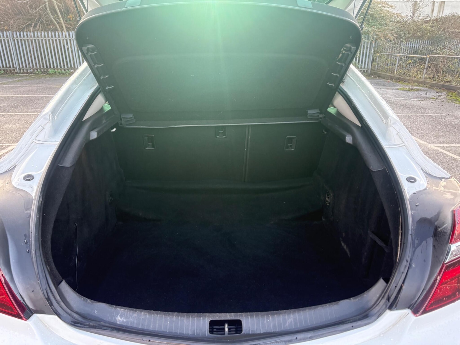 Used Vauxhall Insignia 2015 for sale - 76953046: Photo 21