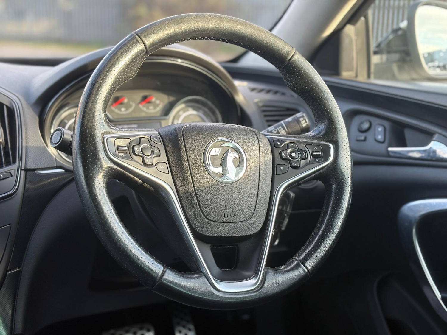 Used Vauxhall Insignia 2015 for sale - 76953046: Photo 22