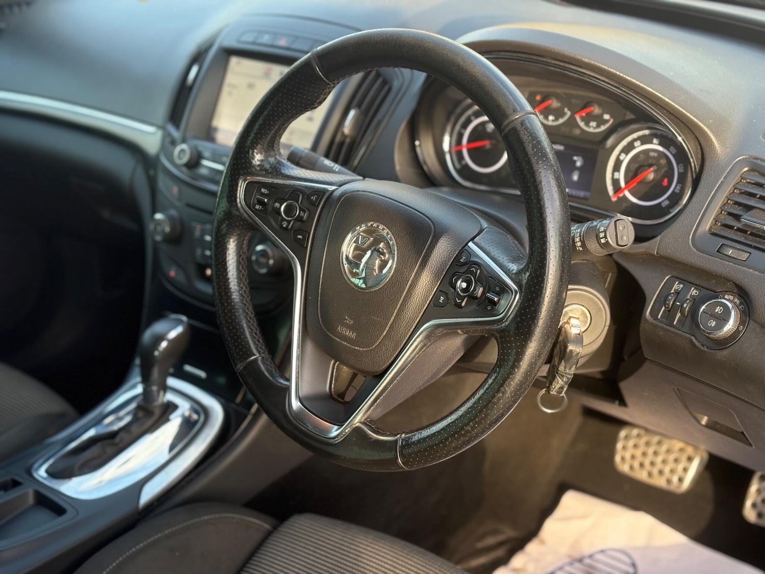 Used Vauxhall Insignia 2015 for sale - 76953046: Photo 38