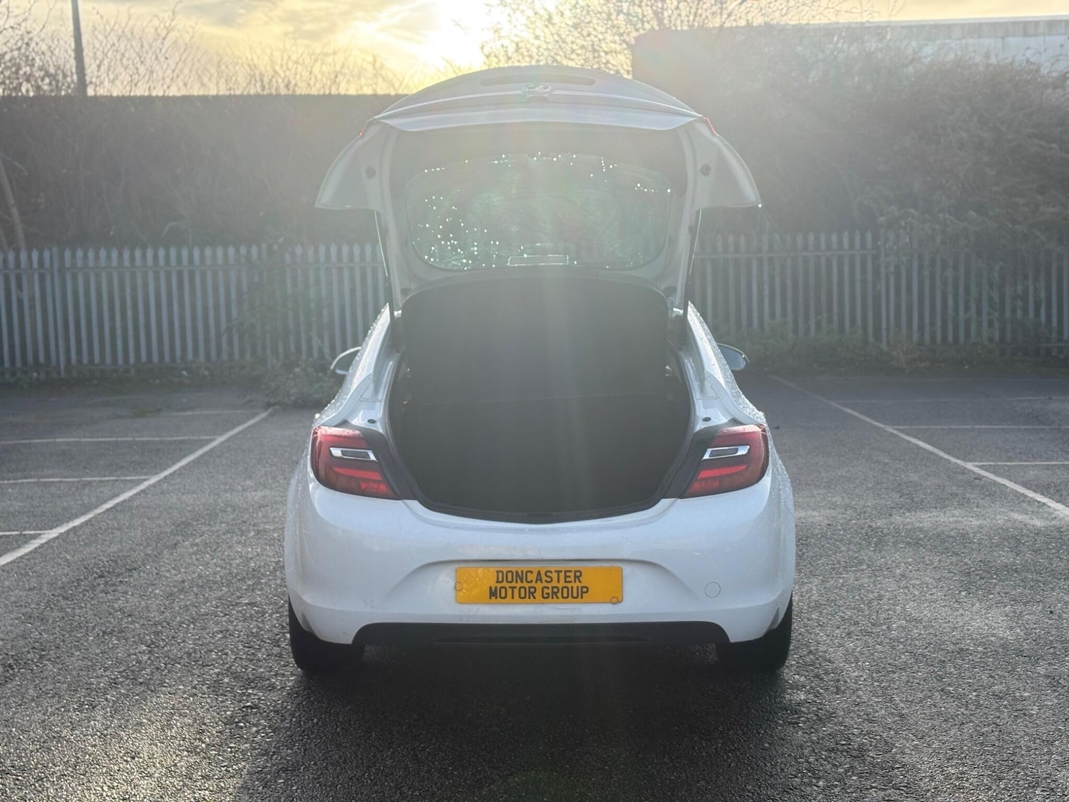 Used Vauxhall Insignia 2015 for sale - 76953046: Photo 4