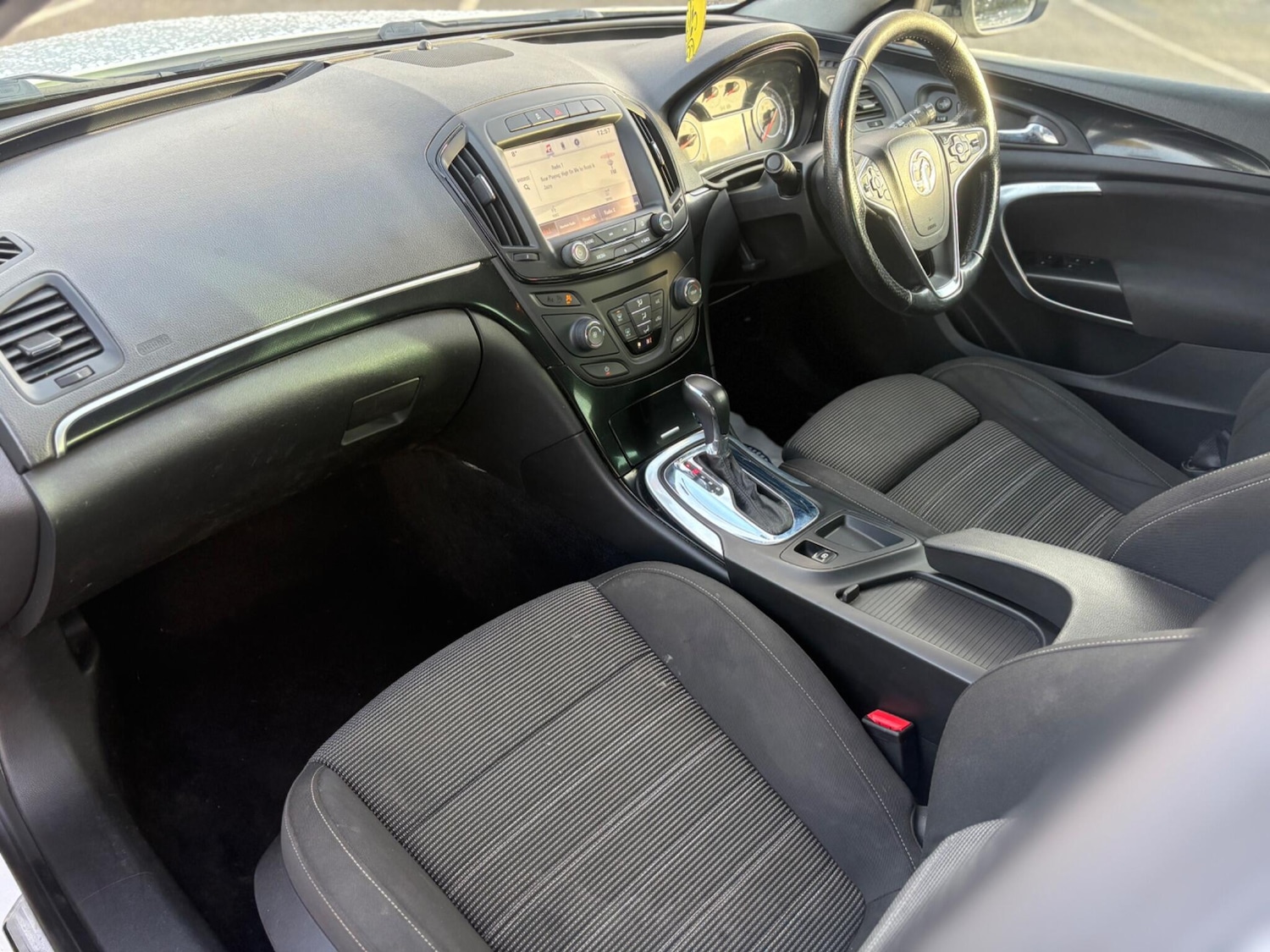 Used Vauxhall Insignia 2015 for sale - 76953046: Photo 8