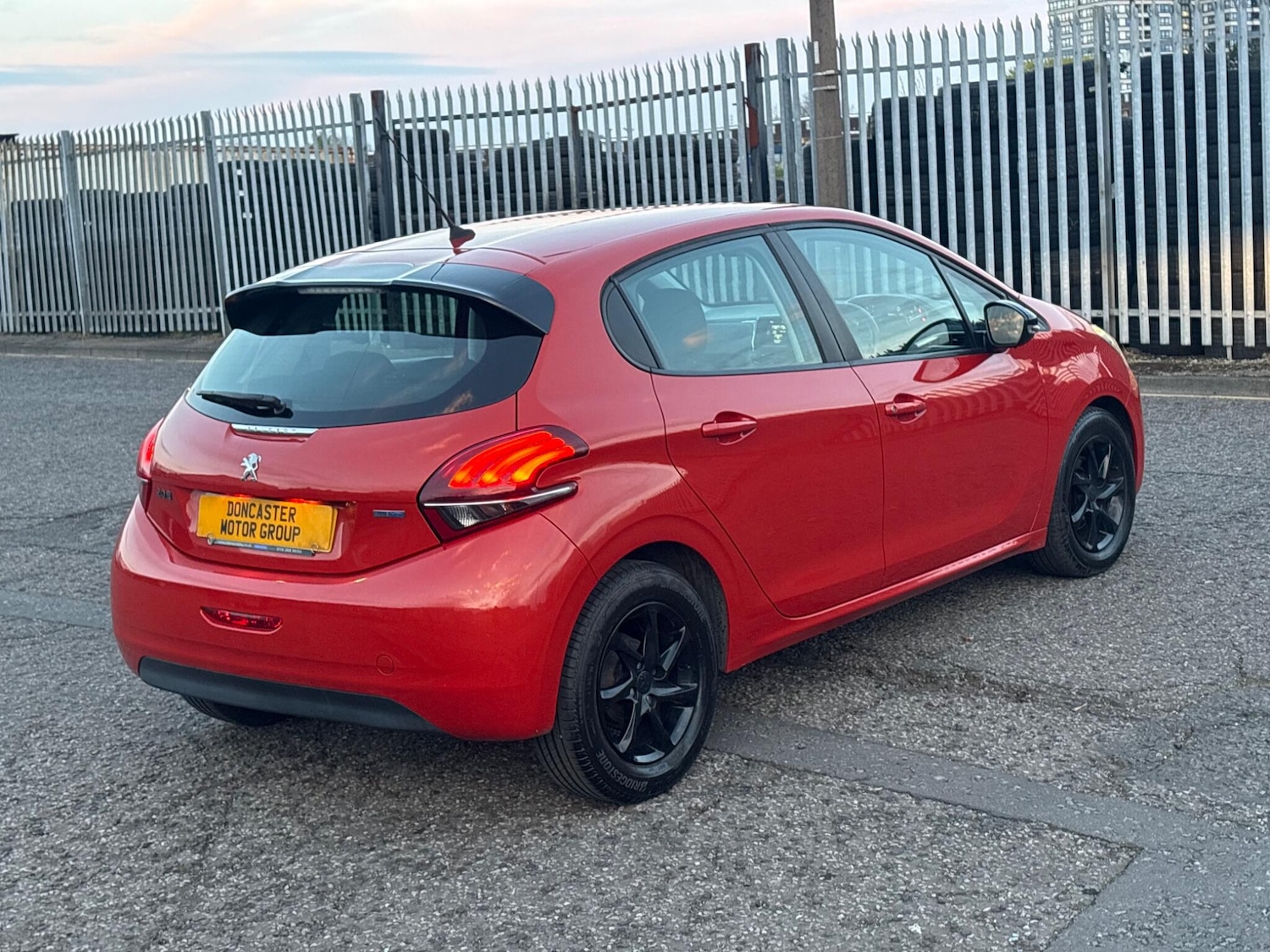 Used Peugeot 208 2016 for sale - 78204835: Photo 10