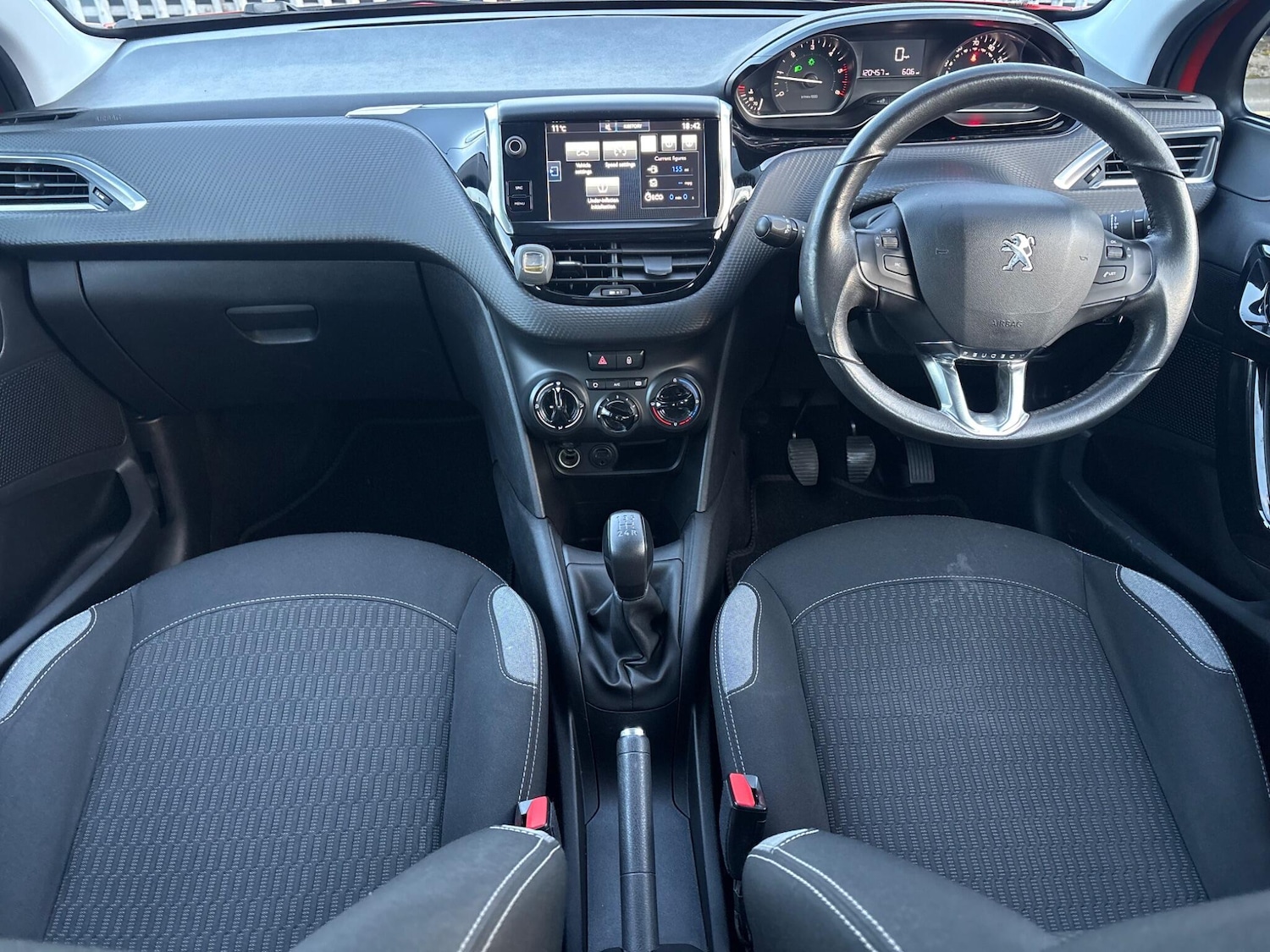 Used Peugeot 208 2016 for sale - 78204835: Photo 12