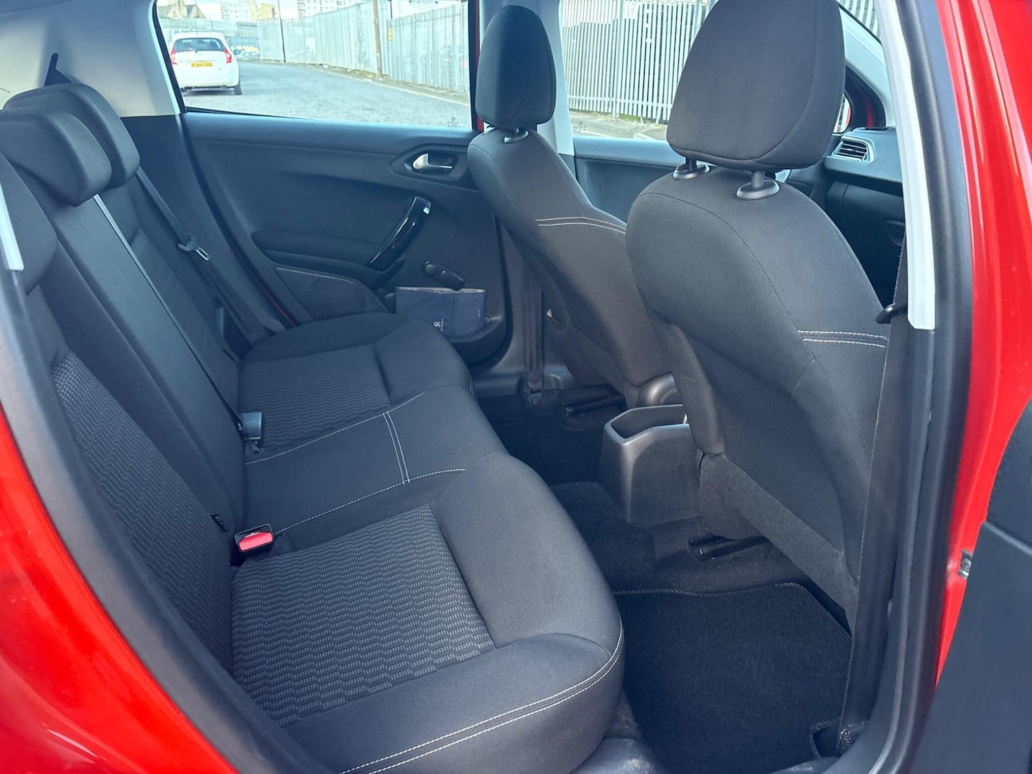 Used Peugeot 208 2016 for sale - 78204835: Photo 16