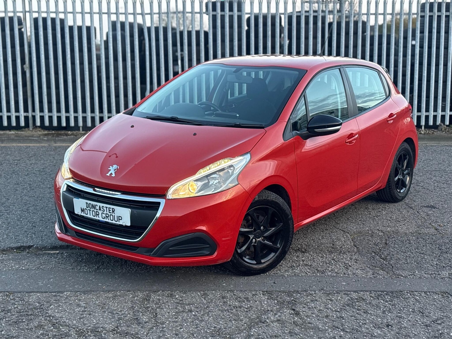 Used Peugeot 208 2016 for sale - 78204835: Photo 3