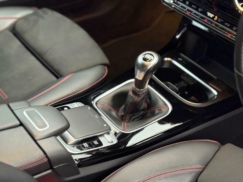 Used Mercedes-Benz A-Class 2019 for sale - 76989280: Photo 27