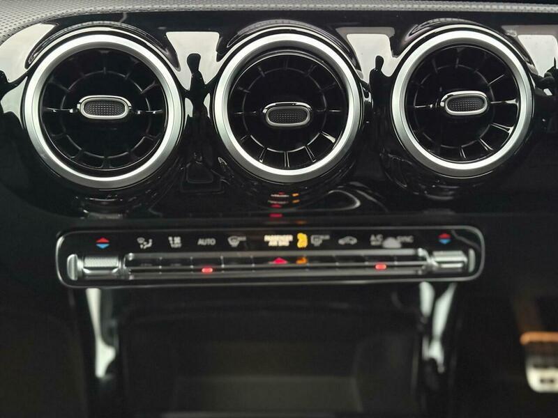 Used Mercedes-Benz A-Class 2019 for sale - 76989280: Photo 42