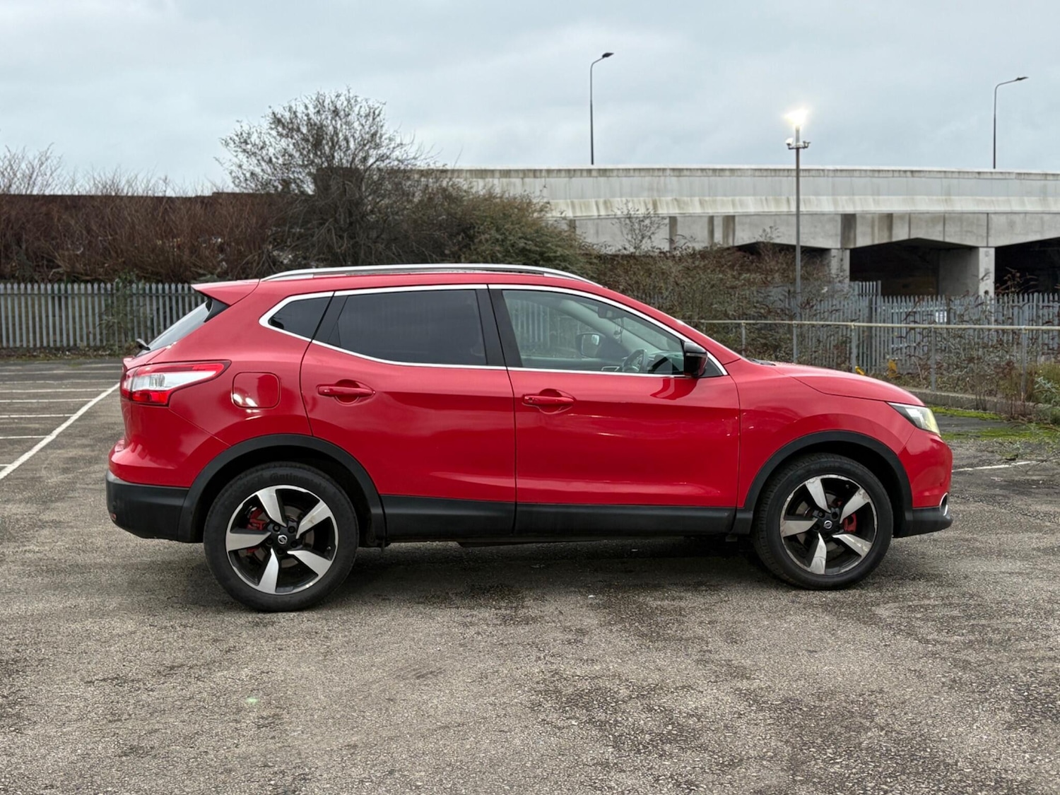 Used Nissan Qashqai 2016 for sale - 77073850: Photo 11