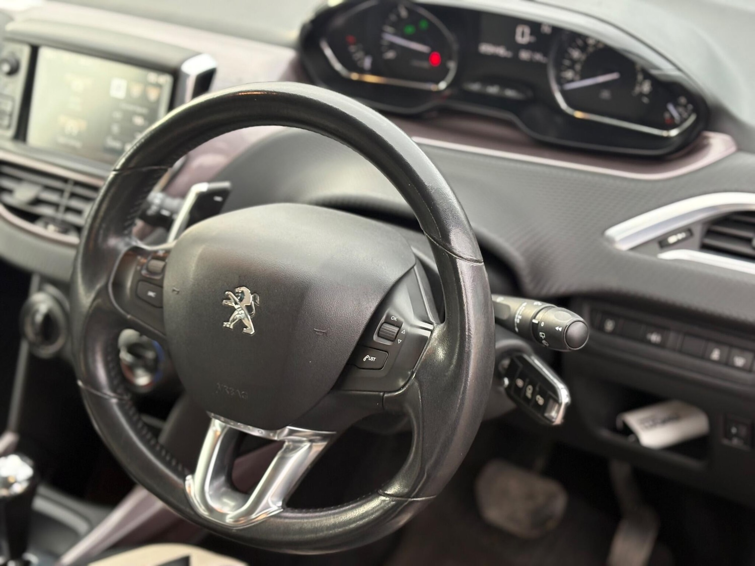 Used Peugeot 2008 2015 for sale - 77174754: Photo 29