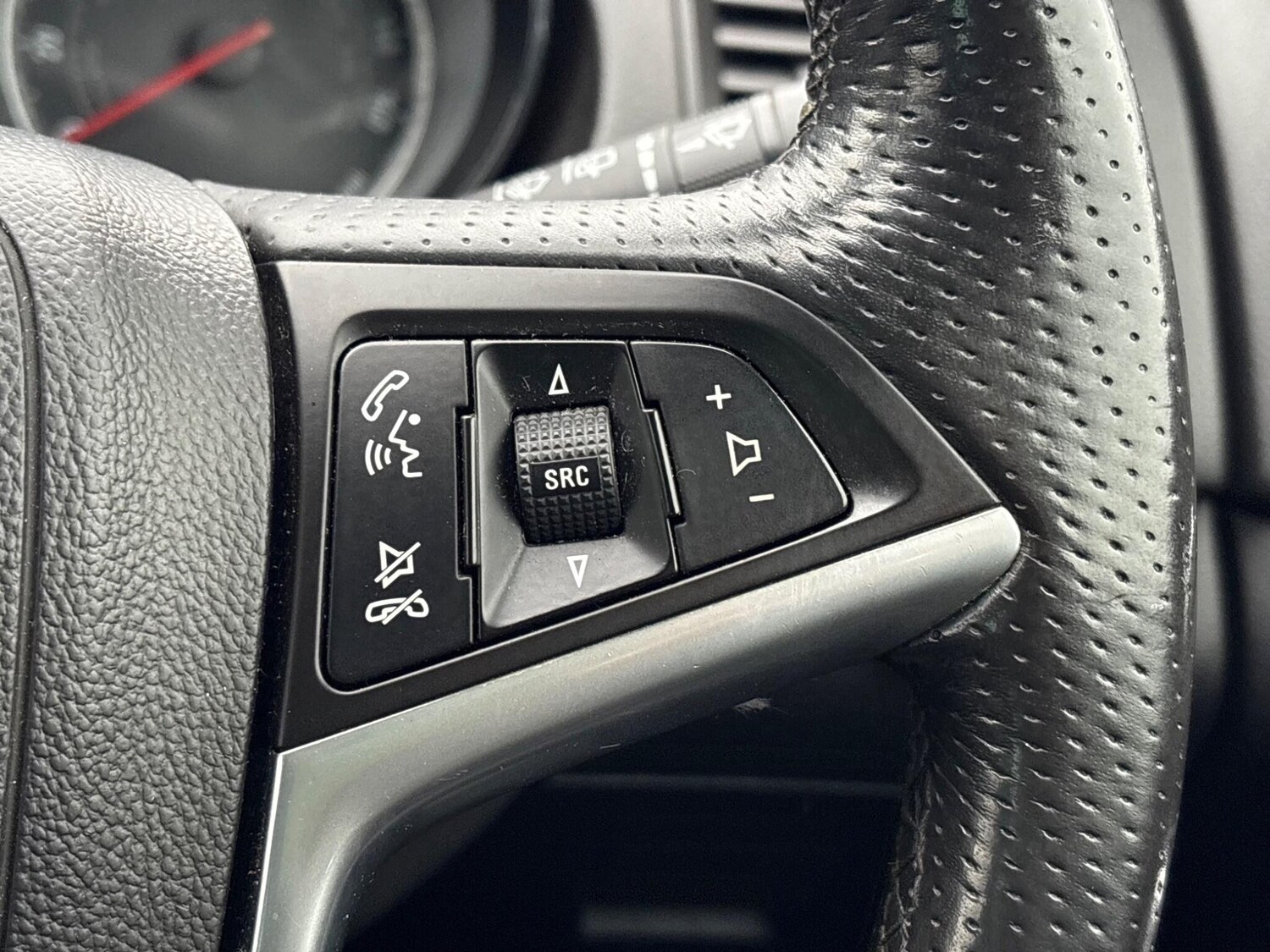 Used Vauxhall Insignia 2011 for sale - 77455626: Photo 46