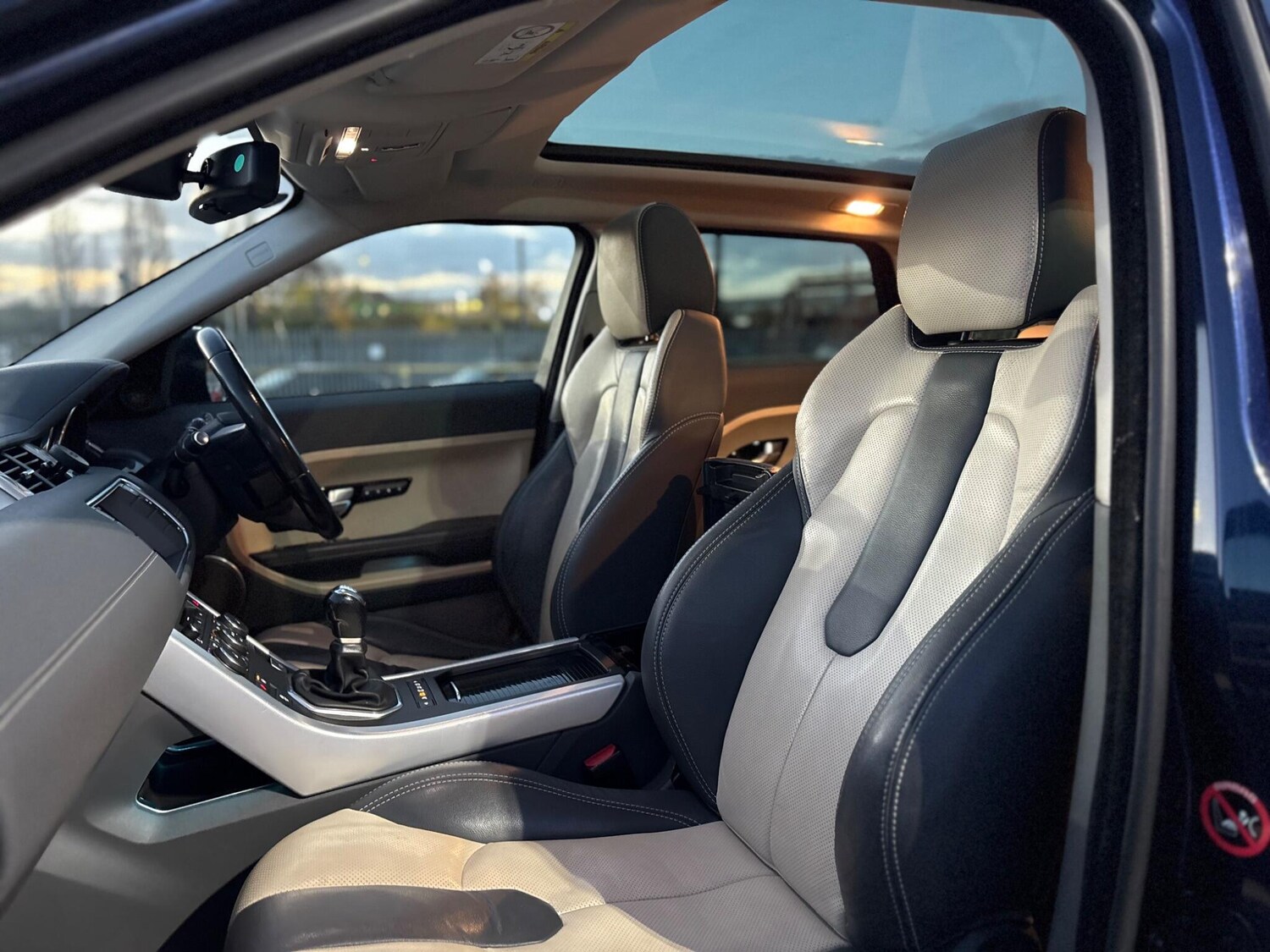 Used Land Rover Range Rover Evoque 2015 for sale - 76752395: Photo 43