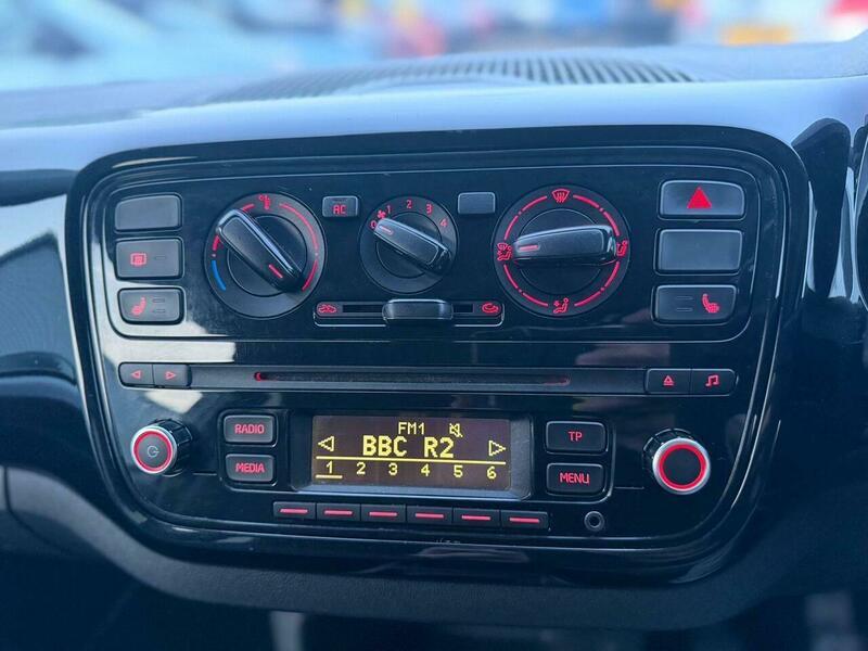 Used Volkswagen up! 2012 for sale - 78007347: Photo 31