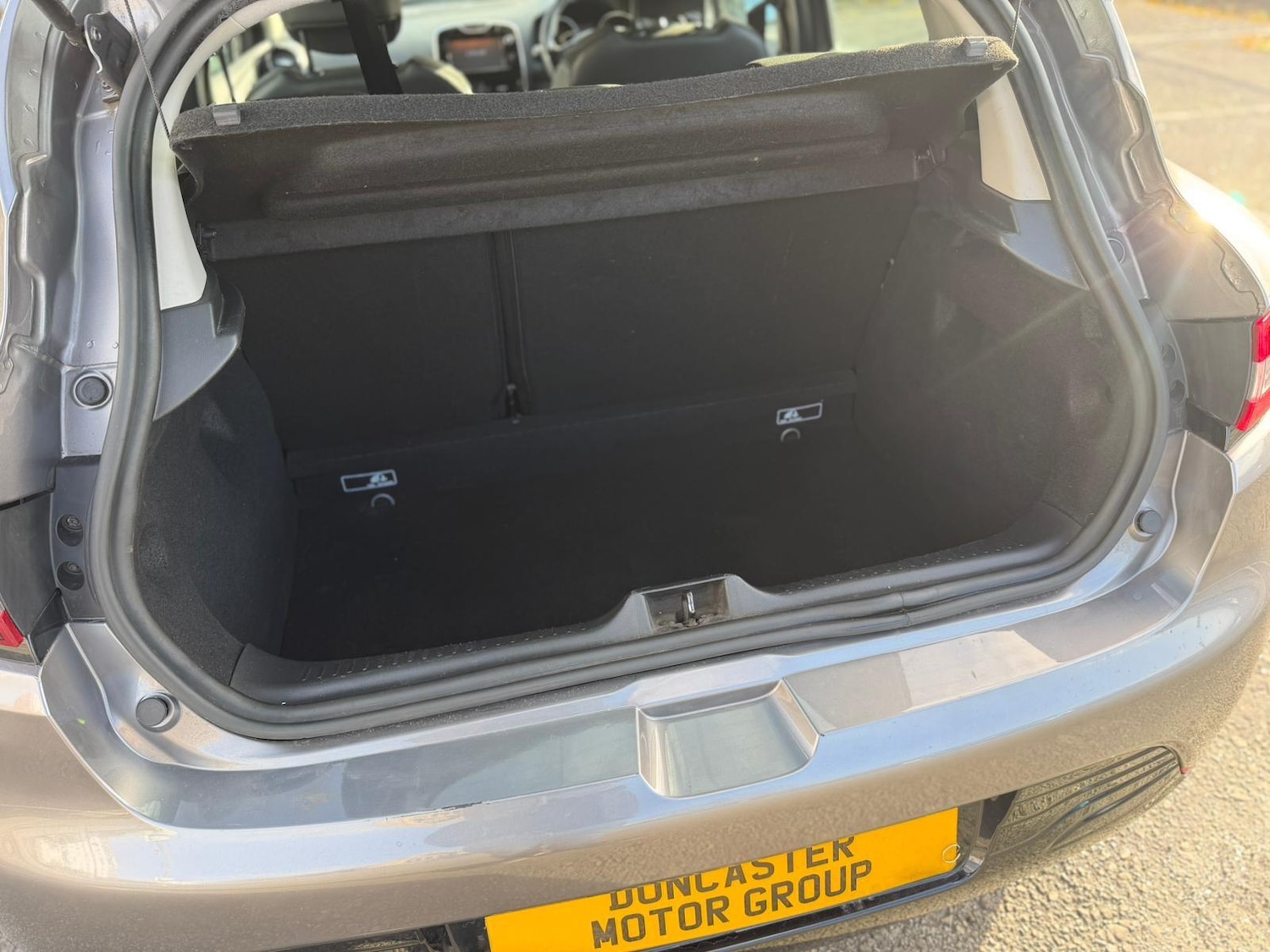 Used Renault Clio for sale - 78135860: Photo 17