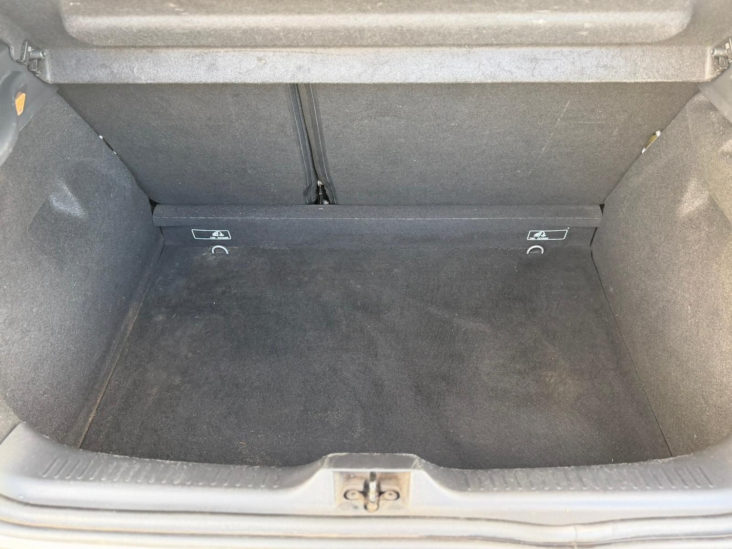 Used Renault Clio for sale - 78135860: Photo 18