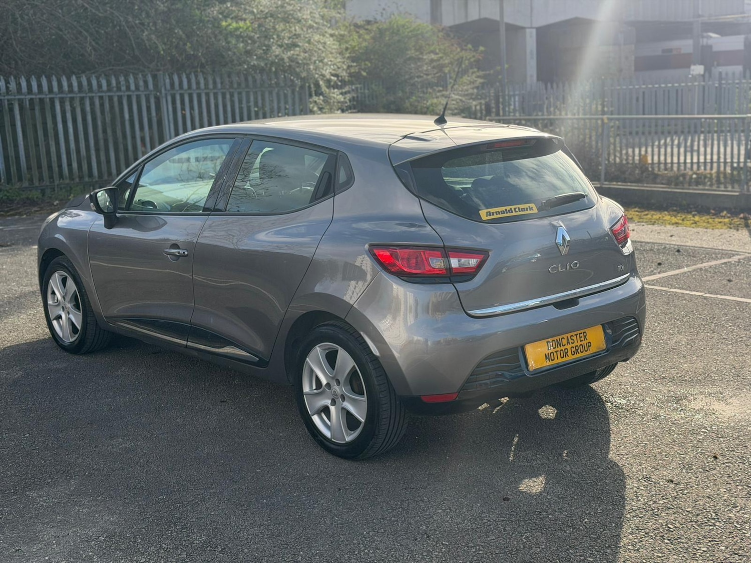 Used Renault Clio for sale - 78135860: Photo 4