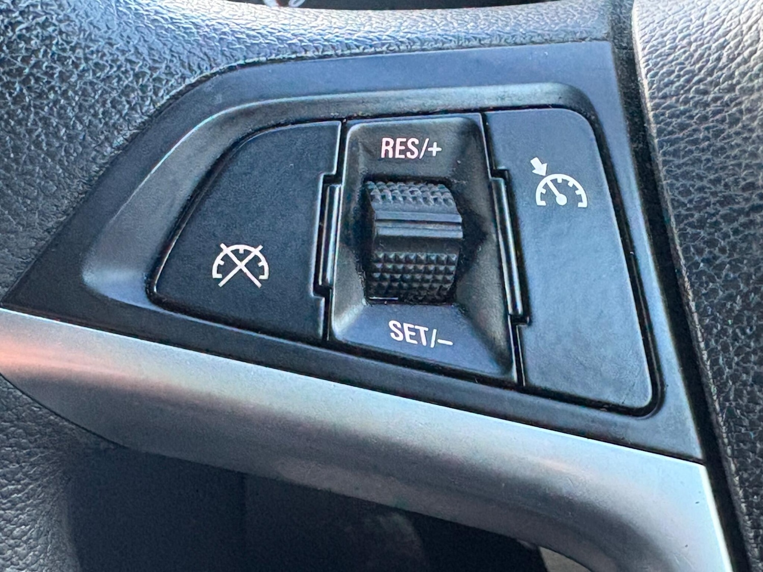 Used Vauxhall Meriva 2011 for sale - 76527968: Photo 36