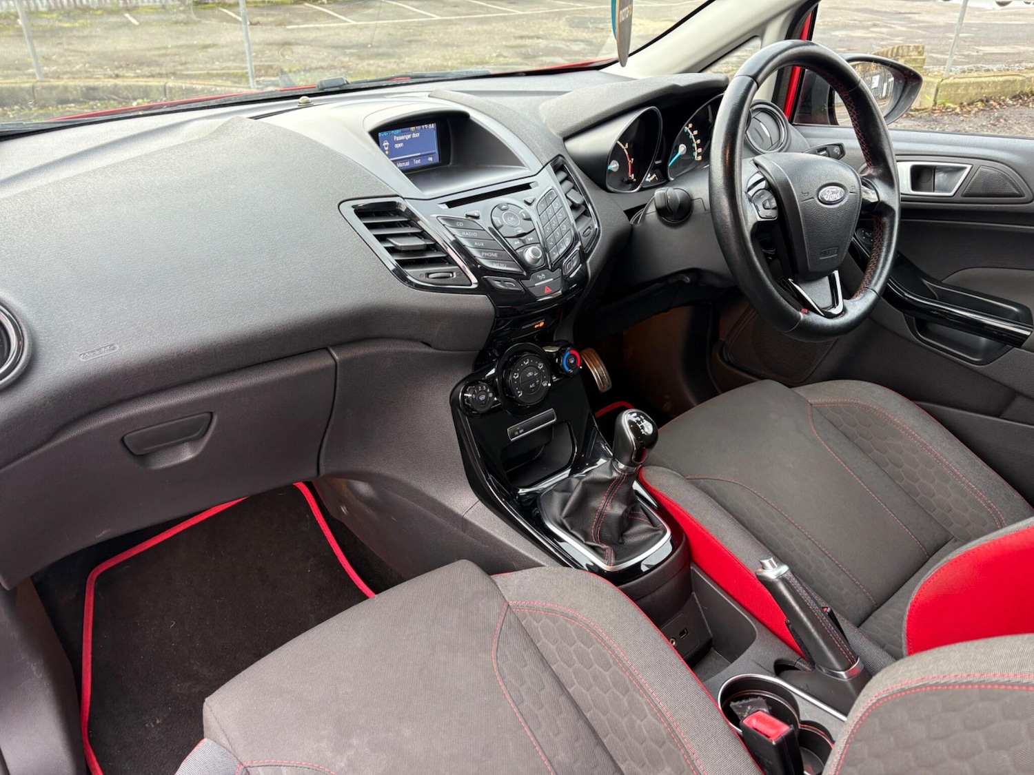 Used Ford Fiesta 2016 for sale - 77411405: Photo 25