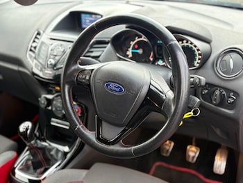 Used Ford Fiesta 2016 for sale - 77411405: Photo