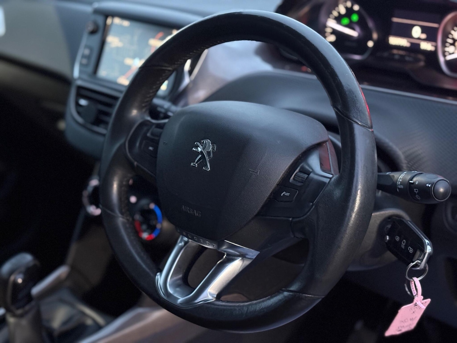 Used Peugeot 2008 2013 for sale - 77550632: Photo 2