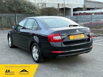 Used Skoda Octavia 2014 for sale - 77840011: Photo