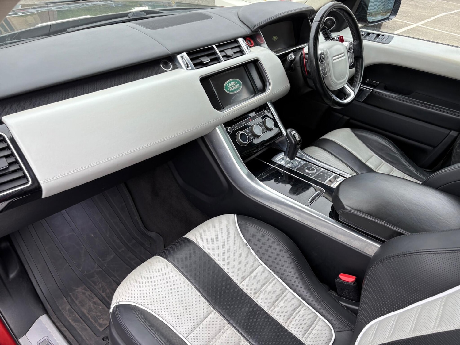 Used Land Rover Range Rover Sport 2014 for sale - 78147917: Photo 41