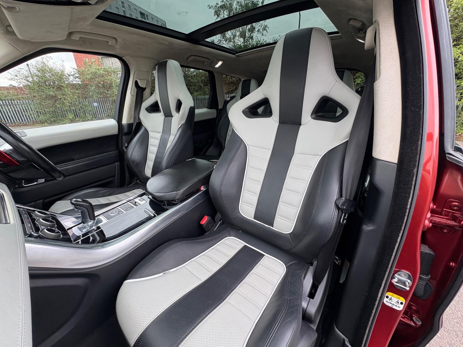 Used Land Rover Range Rover Sport 2014 for sale - 78147917: Photo 48