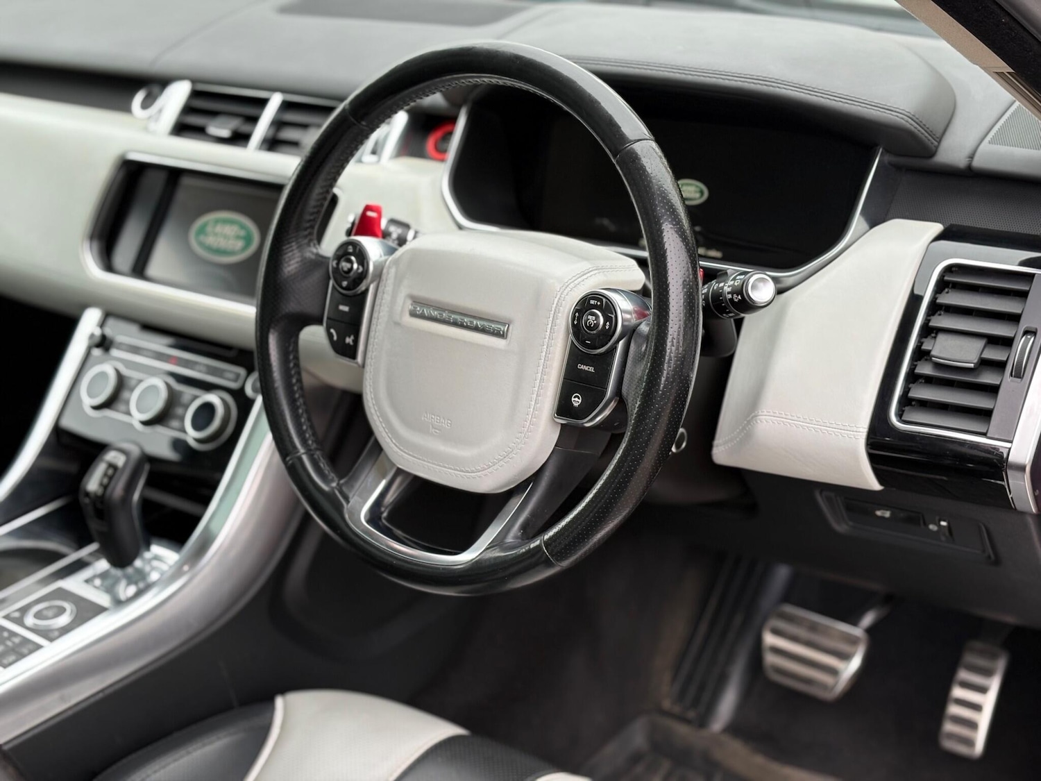 Used Land Rover Range Rover Sport 2014 for sale - 78147917: Photo 5