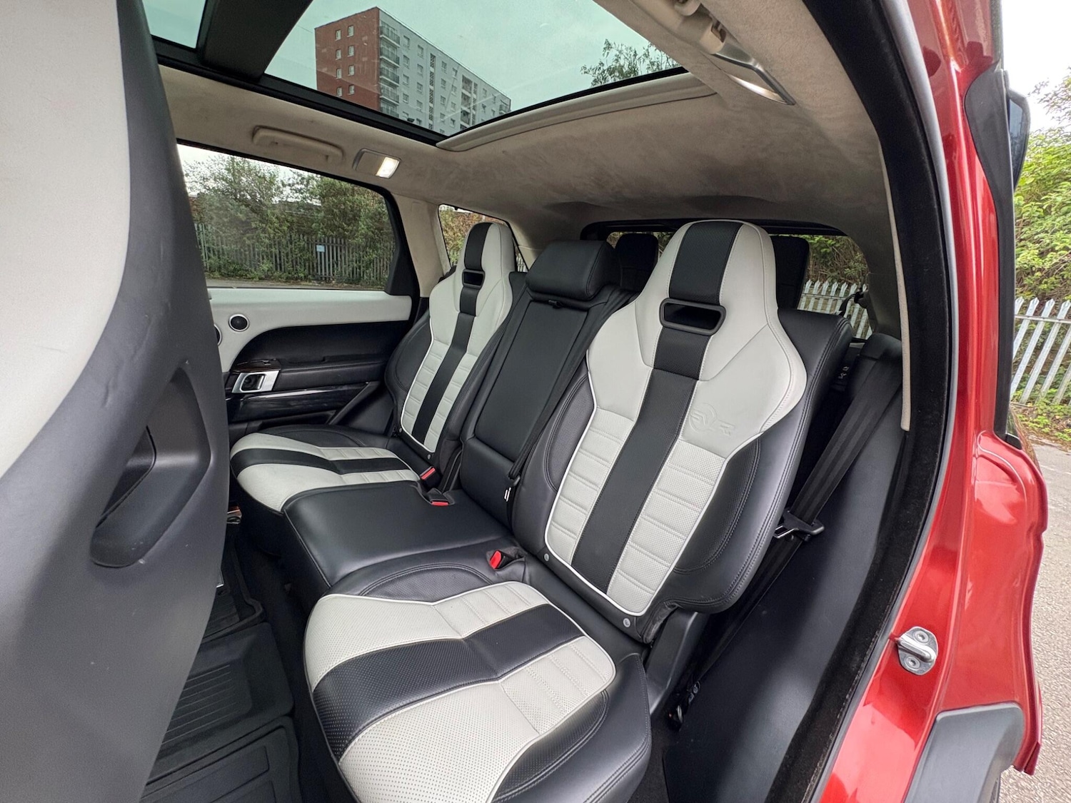 Used Land Rover Range Rover Sport 2014 for sale - 78147917: Photo 56