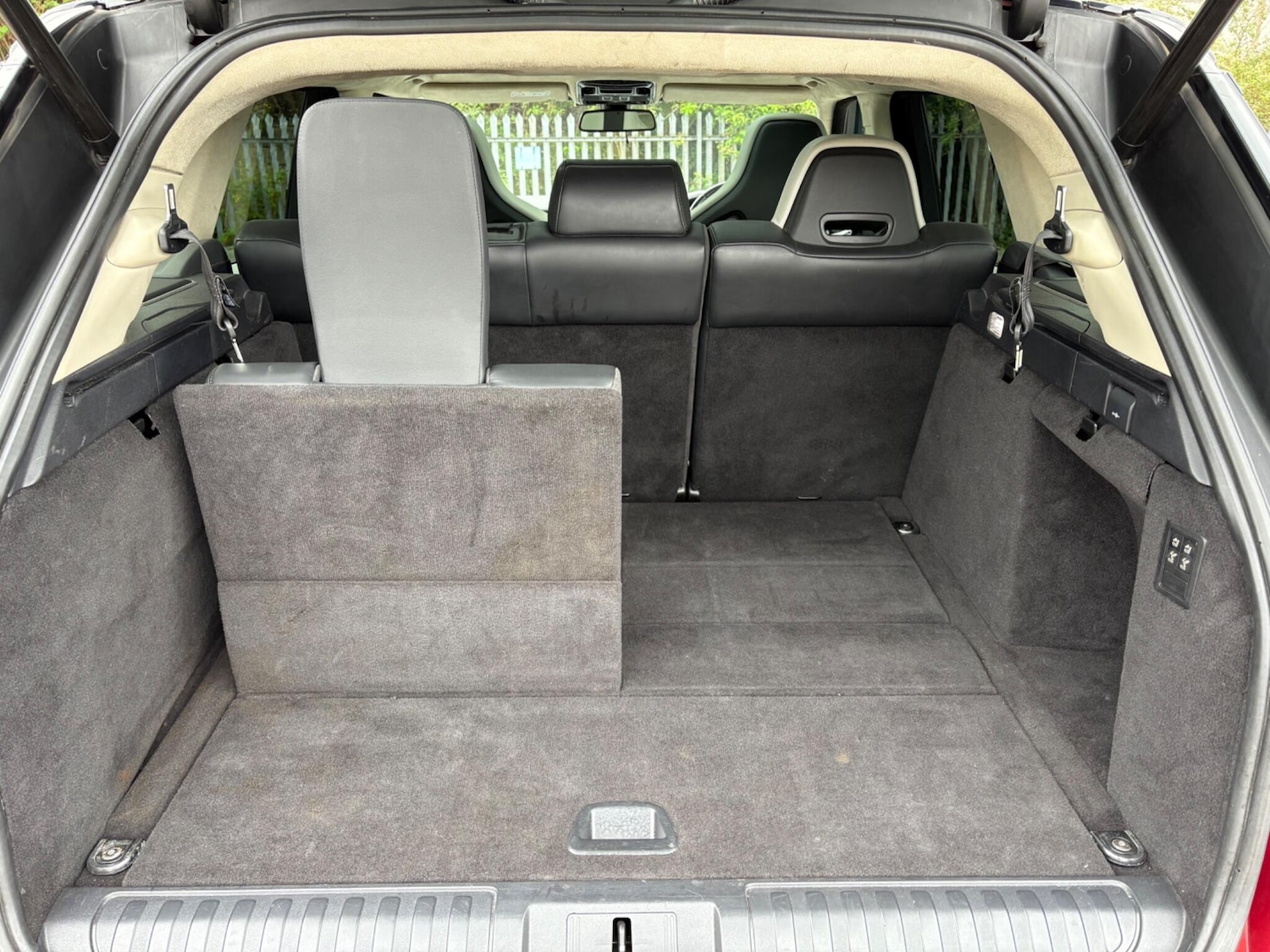 Used Land Rover Range Rover Sport 2014 for sale - 78147917: Photo 86