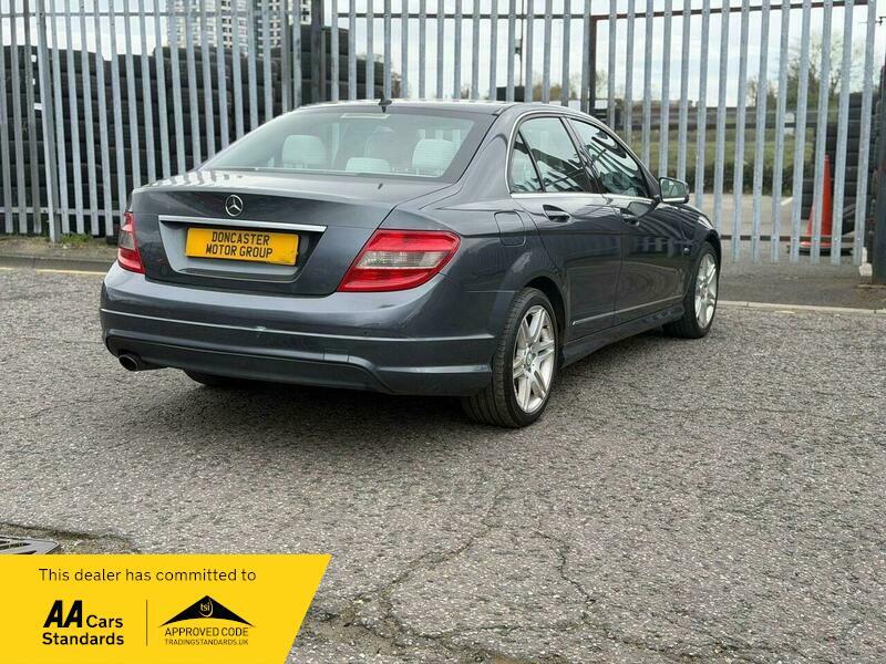 Used Mercedes-Benz C Class 2010 for sale - 78184496: Photo 10