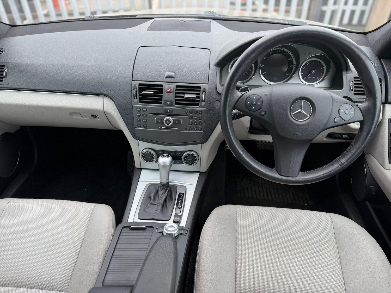 Used Mercedes-Benz C Class 2010 for sale - 78184496: Photo 15