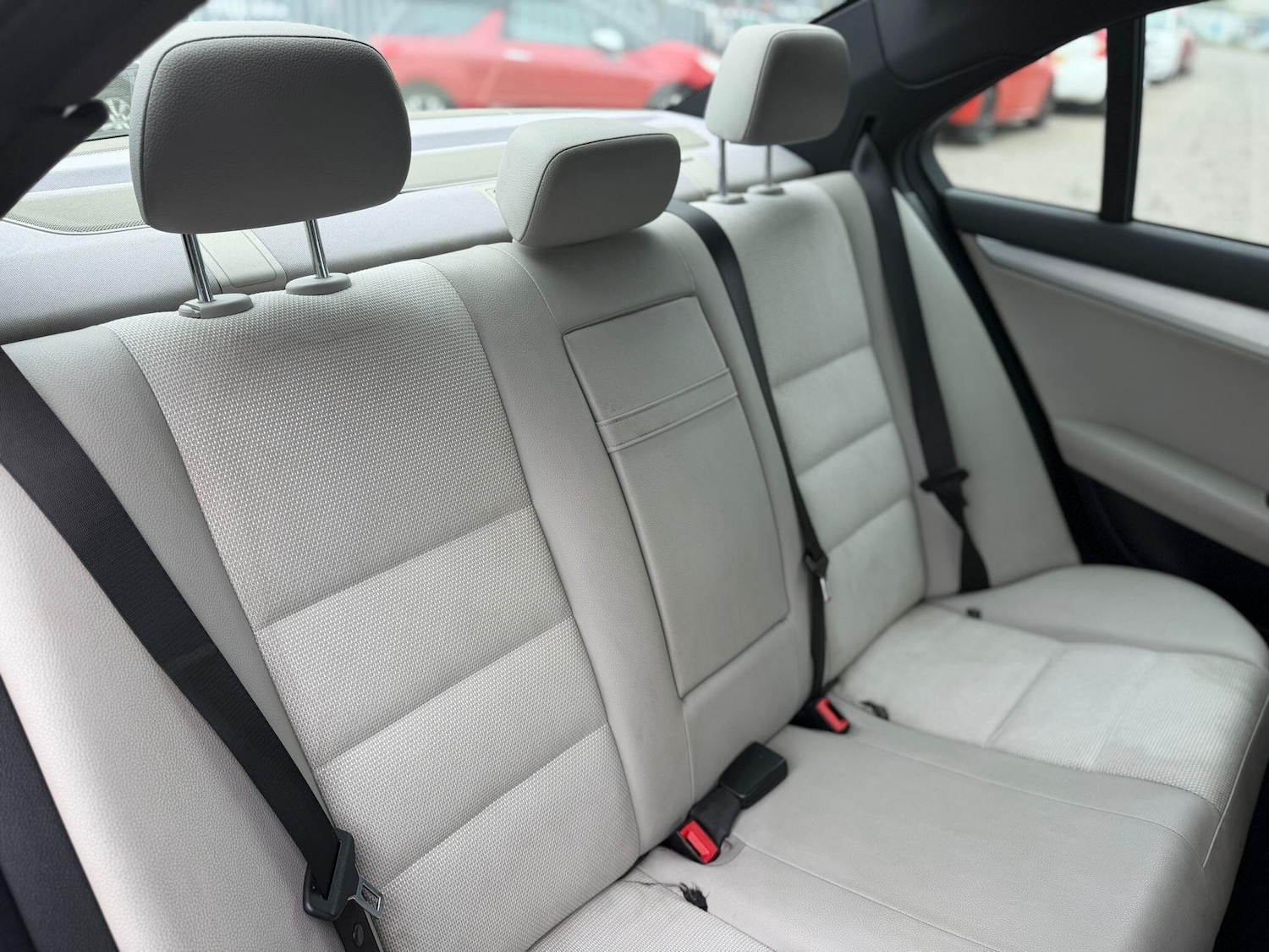 Used Mercedes-Benz C Class 2010 for sale - 78184496: Photo 18