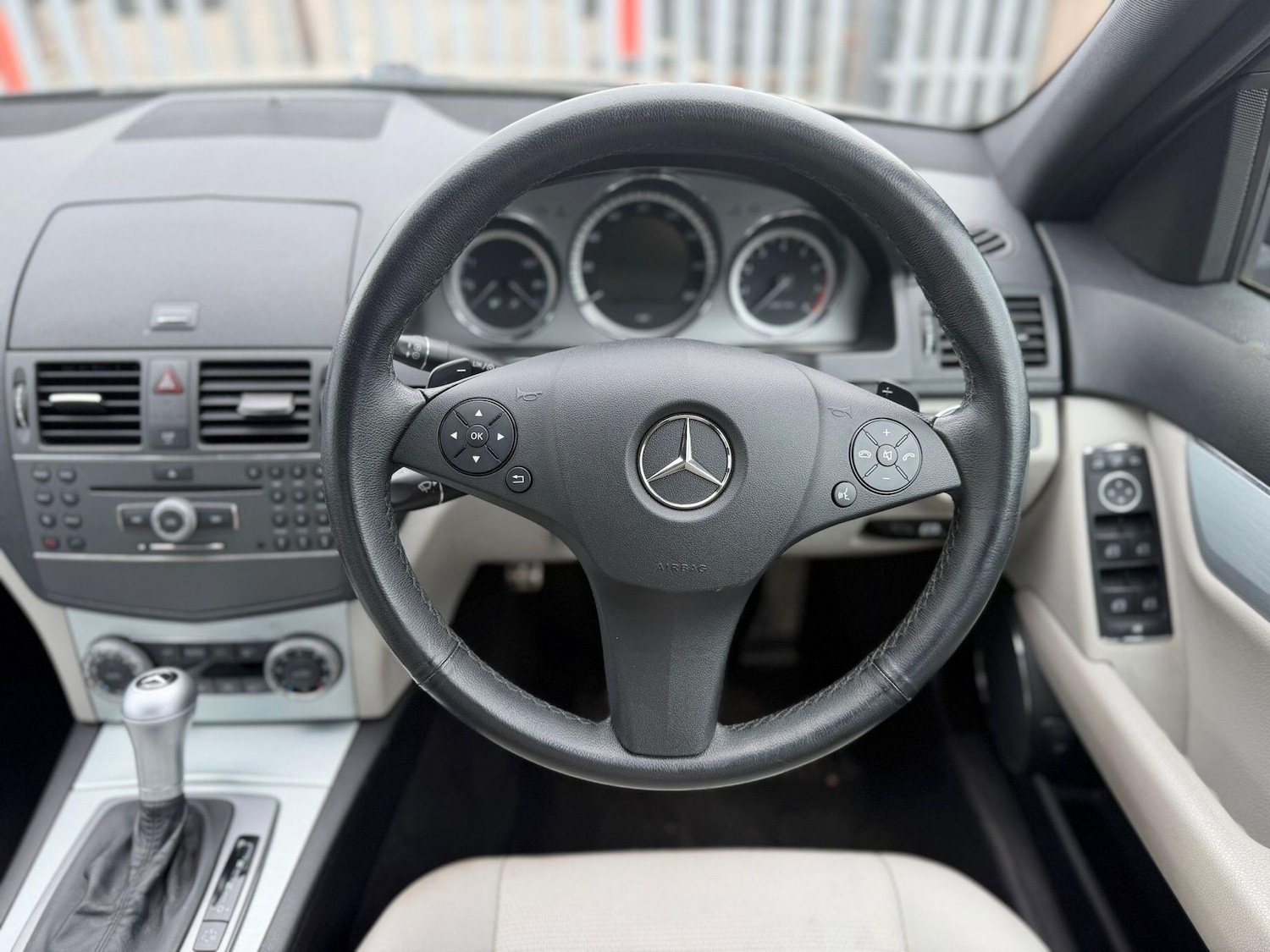Used Mercedes-Benz C Class 2010 for sale - 78184496: Photo 22